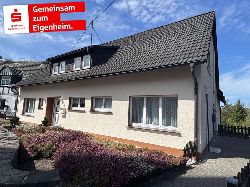Thumbnail-Haus zum Kaufen in Gummersbach 385.000,00 € 298 m²