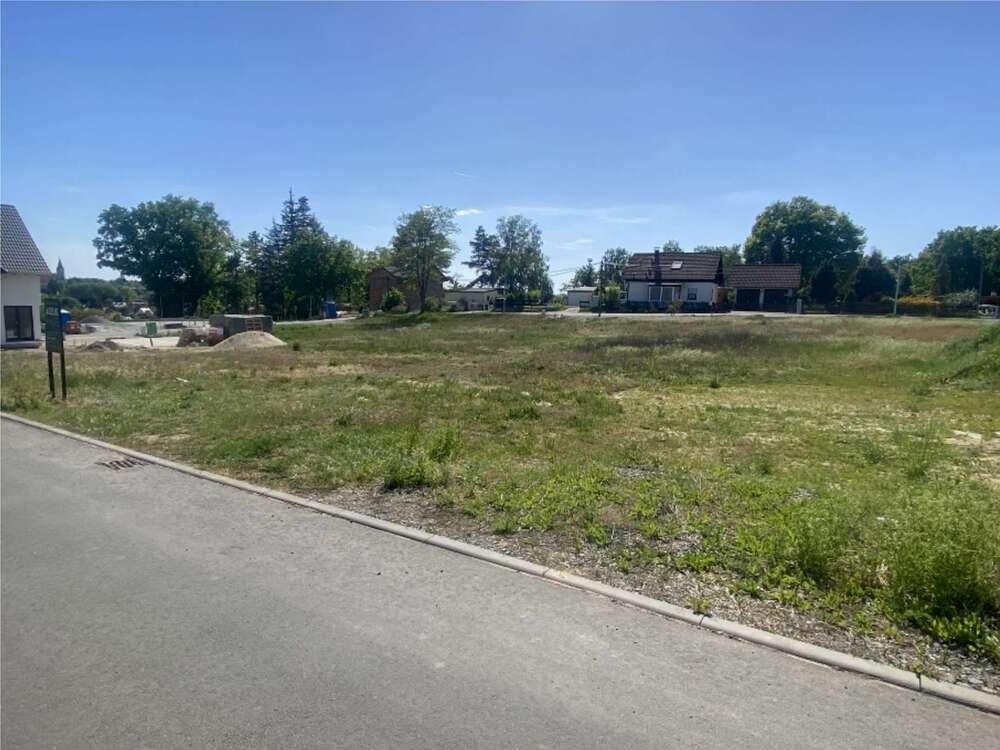 Thumbnail-Grundstück zu verkaufen in Dahlen 107.000,00 € 805 m²