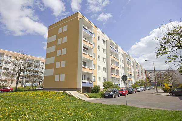 Thumbnail-Wohnung zum Mieten in Halle (Saale) 299,00 € 49.74 m²
