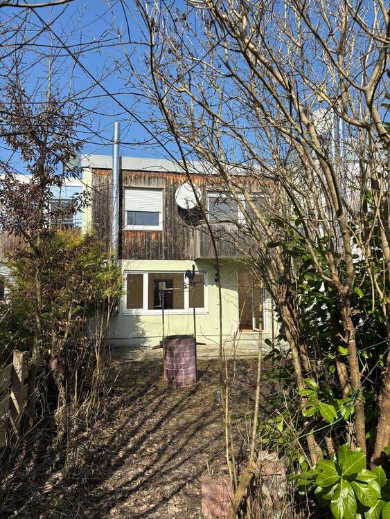 Thumbnail-Haus zum Kaufen in Ingolstadt 360.000,00 € 90 m²