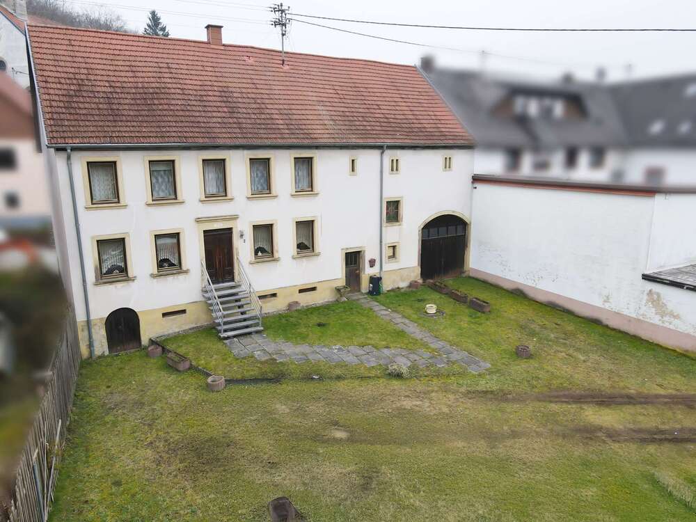 Thumbnail-Haus zum Kaufen in Marpingen 85.000,00 € 147 m²