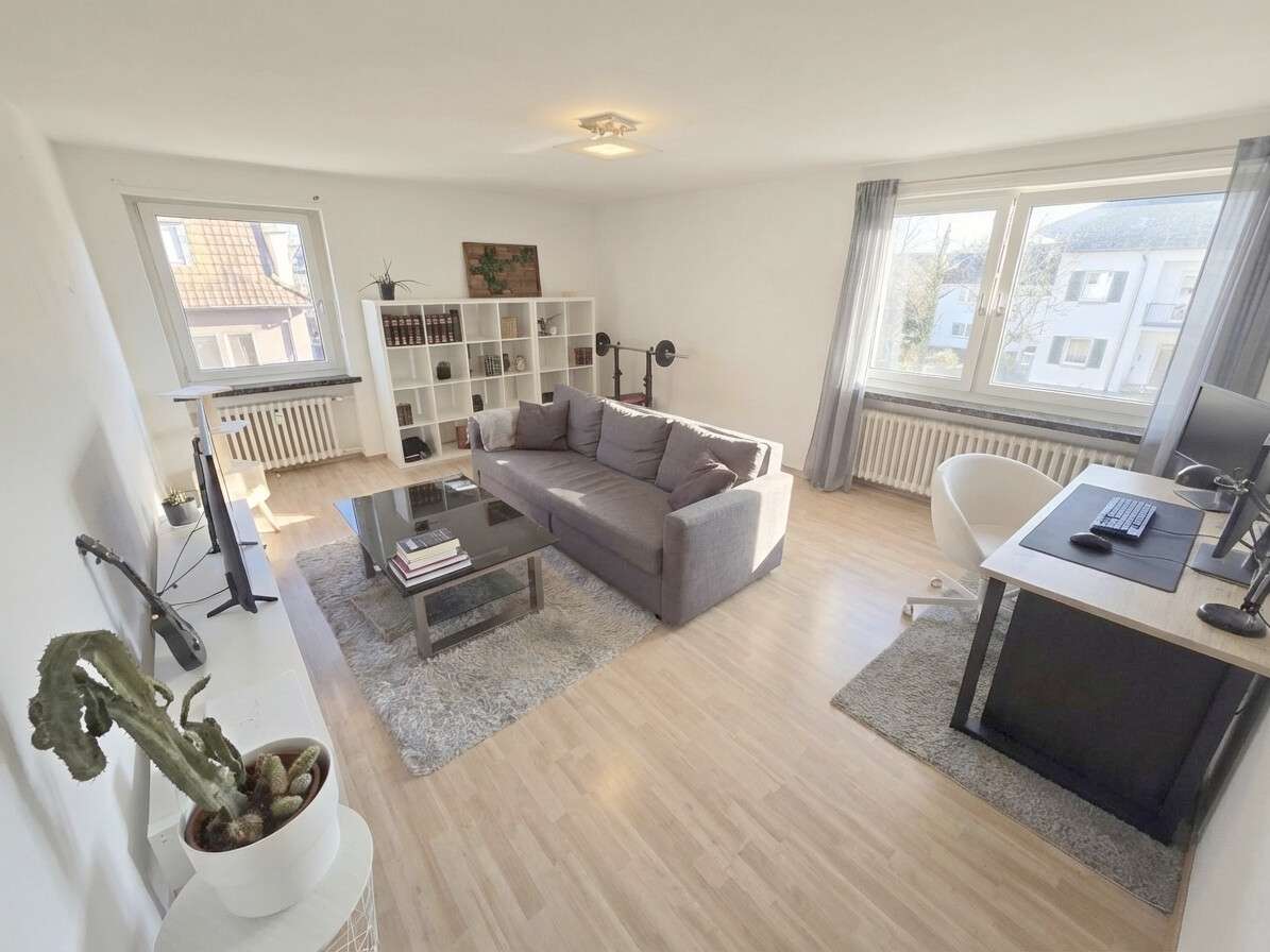 Thumbnail-Wohnung zum Kaufen in Siegburg 295.000,00 € 90 m²