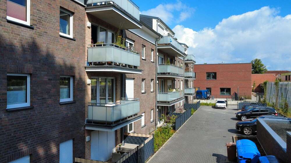 Thumbnail-Wohnung zum Kaufen in Pinneberg 276.500,00 € 48.71 m²