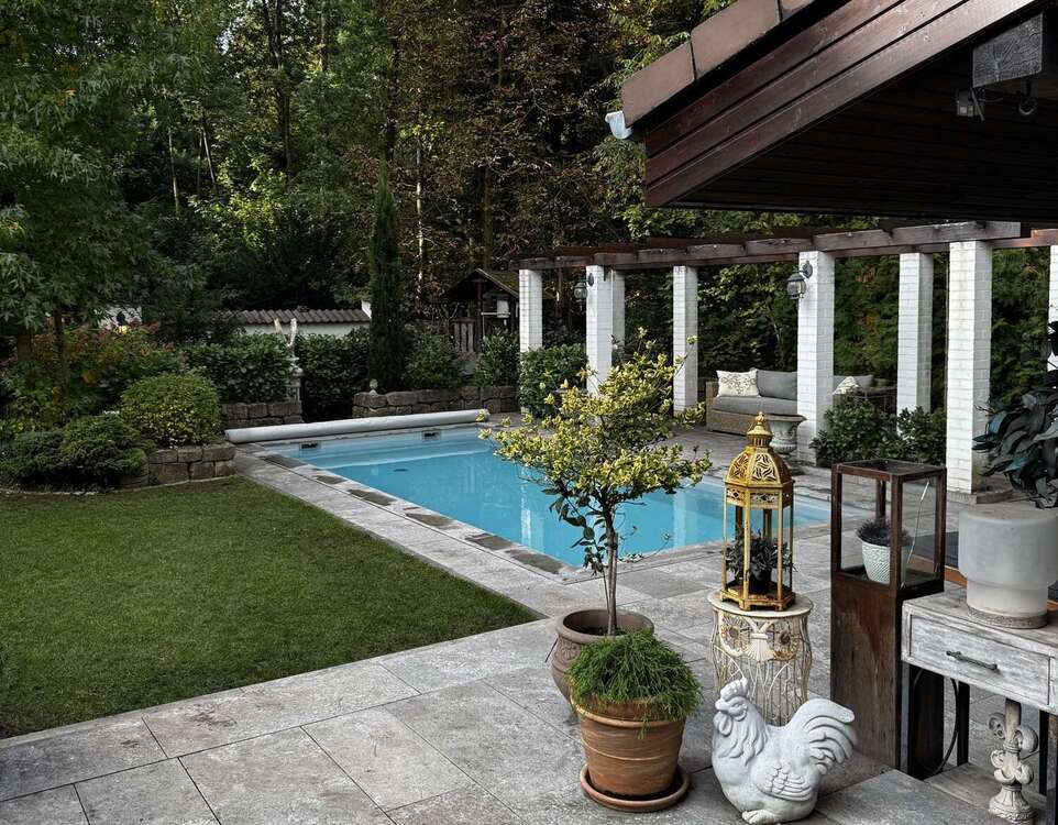 Thumbnail-Haus zum Kaufen in Neu-Isenburg Zeppelinheim 1.135.000,00 € 208.43 m²