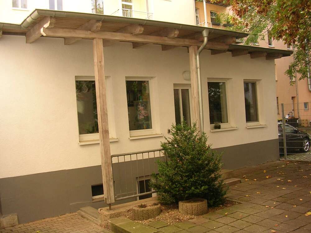 Thumbnail-Wohnung zum Mieten in Erfurt 330,00 € 30 m²