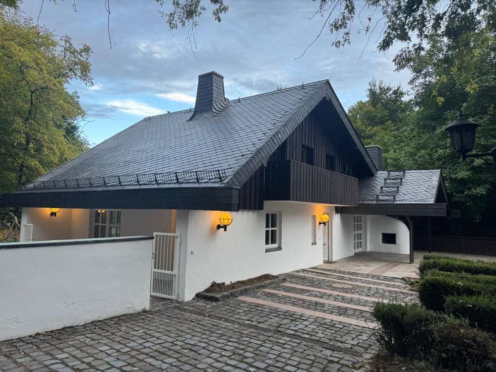 Thumbnail-Haus zum Kaufen in Grävenwiesbach 999.000,00 € 285 m²