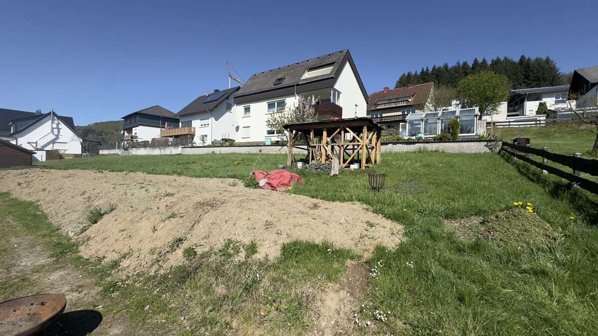 Thumbnail-Grundstück zu verkaufen in Breidenbach Wiesenbach 24.900,00 € 637 m²
