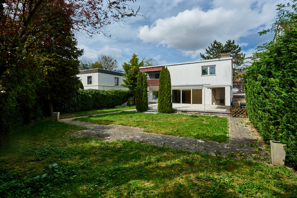 Thumbnail-Haus zum Kaufen in Frankfurt am Main 1.300.000,00 € 248 m²