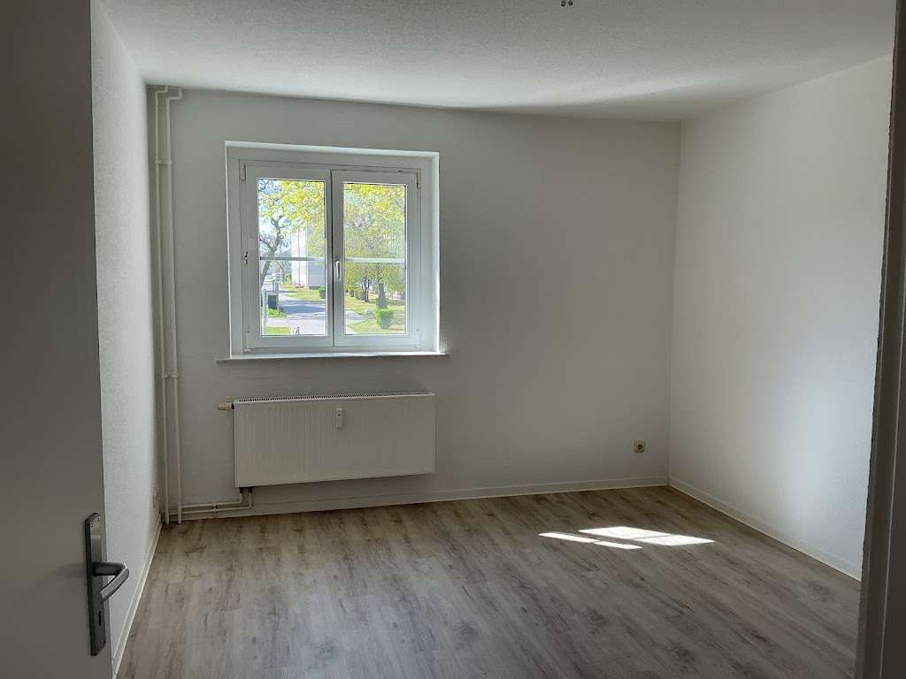 Thumbnail-Wohnung zum Mieten in Brandenburg an der Havel 402,00 € 50.56 m²