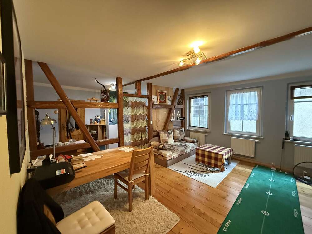 Thumbnail-Haus zum Kaufen in Triptis 199.000,00 € 260 m²