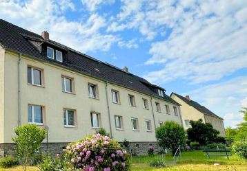 Thumbnail-Wohnung zum Kaufen in Langenweißbach 95.000,00 € 57.02 m²