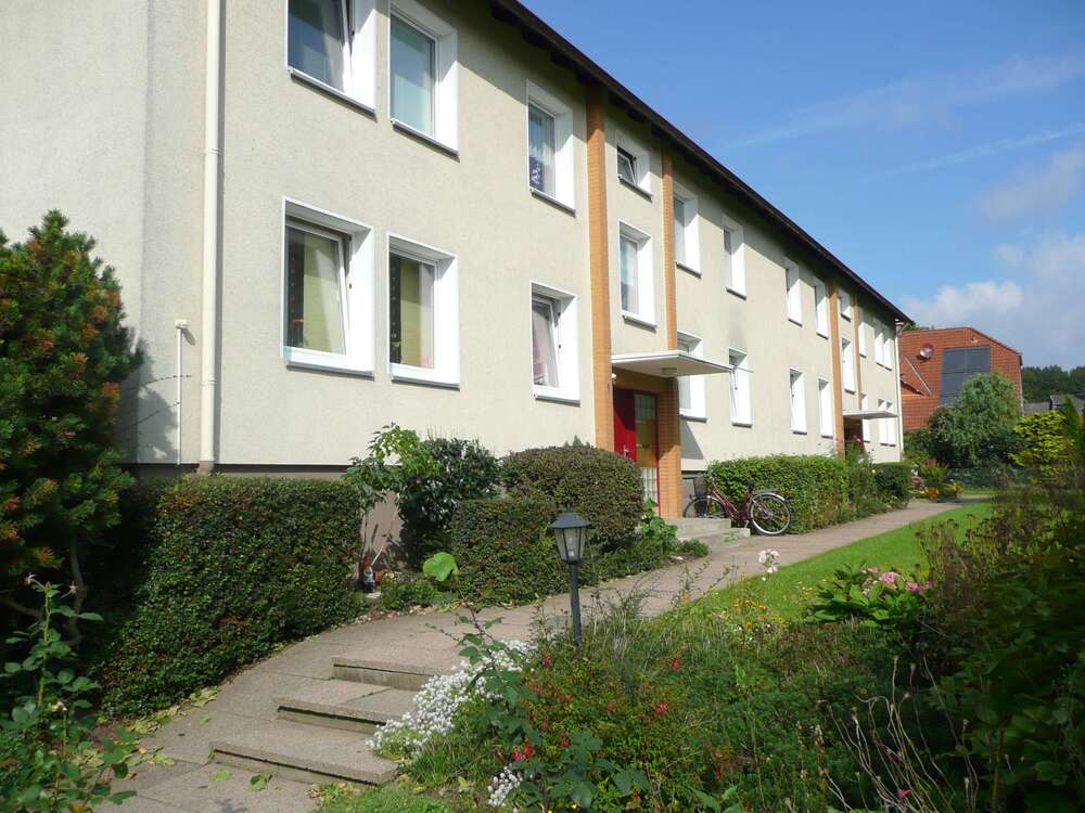 Thumbnail-Wohnung zum Mieten in Bad Pyrmont 238,86 € 43.43 m²