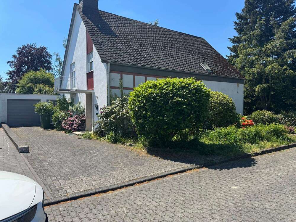 Thumbnail-Haus zum Kaufen in Melsbach 299.000,00 € 190 m²