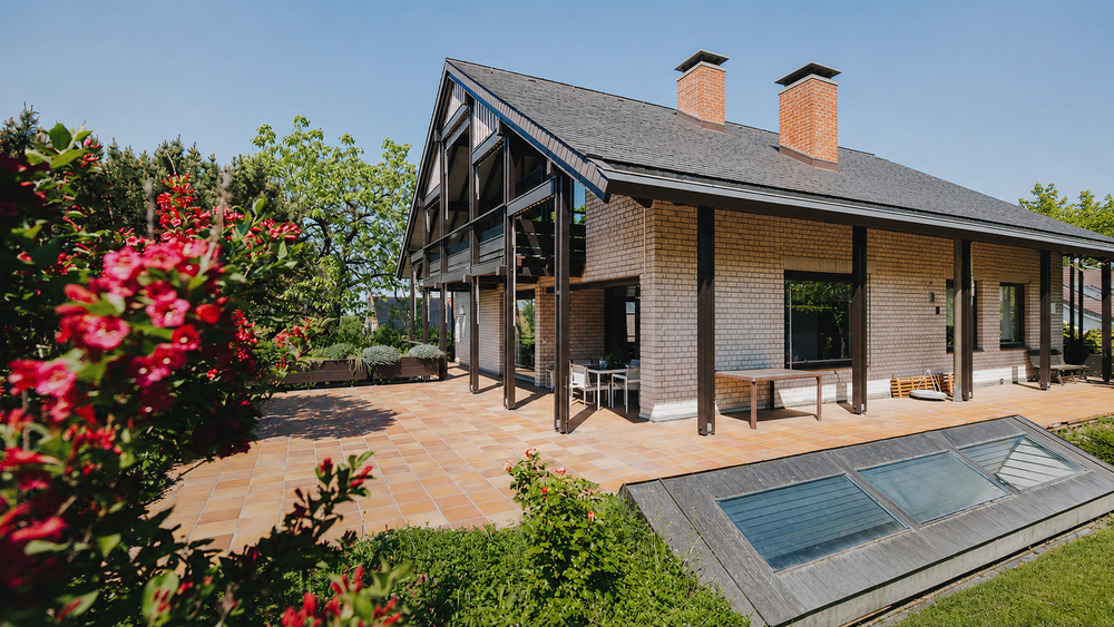 Thumbnail-Haus zum Kaufen in Freiburg 1.900.000,00 € 299.16 m²