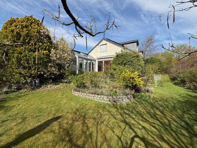 Thumbnail-Haus zum Kaufen in Aachen 1.085.000,00 € 145.8 m²