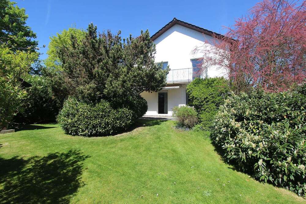 Thumbnail-Haus zum Kaufen in Kassel 490.000,00 € 150 m²