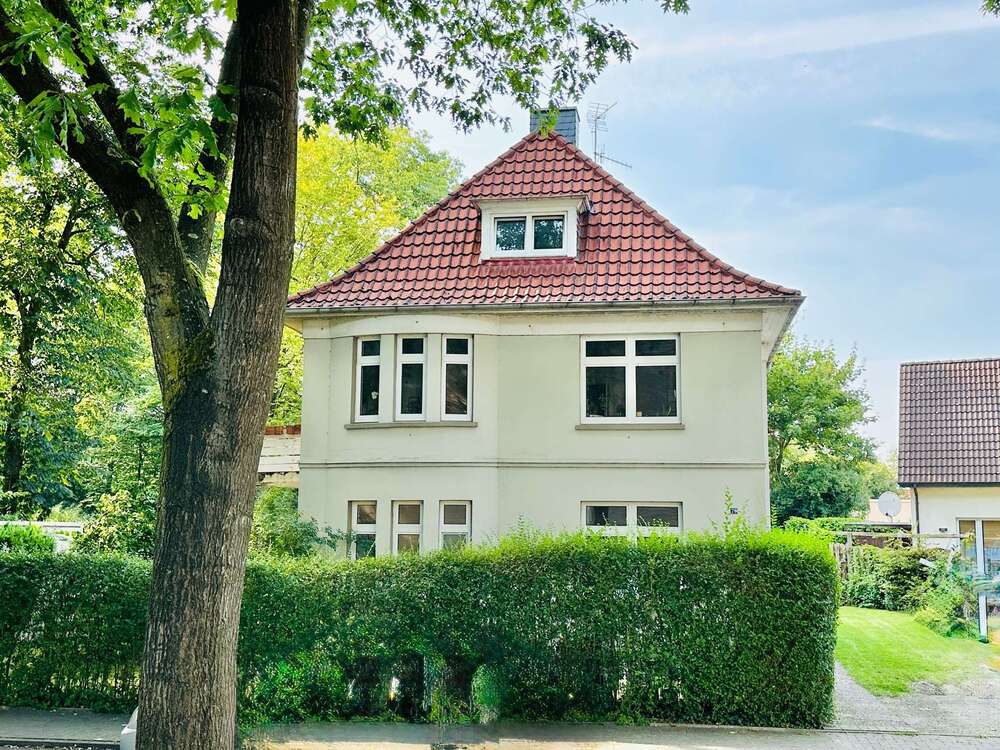 Thumbnail-Haus zum Kaufen in Oldenburg 420.000,00 € 255 m²
