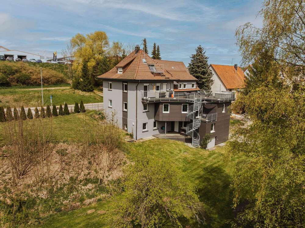 Thumbnail-Haus zum Kaufen in Wellendingen 570.000,00 € 330 m²