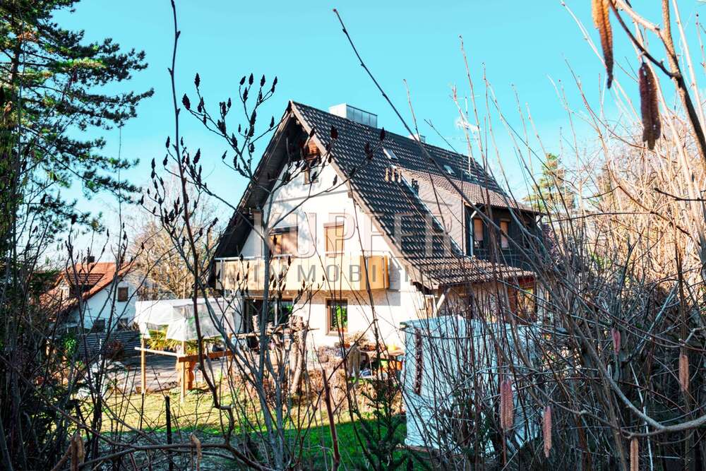 Thumbnail-Wohnung zum Mieten in Bubenreuth 1.000,00 € 90 m²