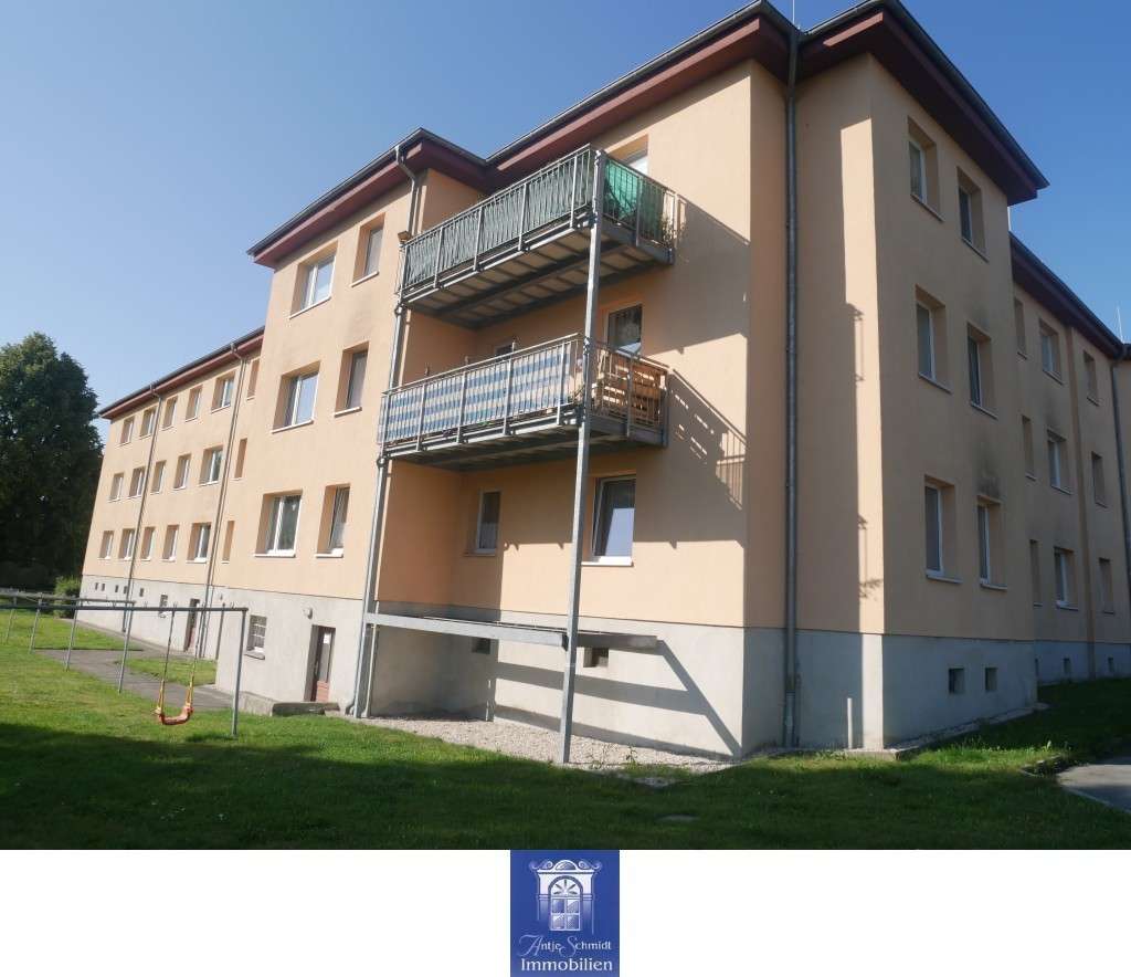 Thumbnail-Wohnung zum Mieten in Bretnig-Hauswalde 300,00 € 42.97 m²