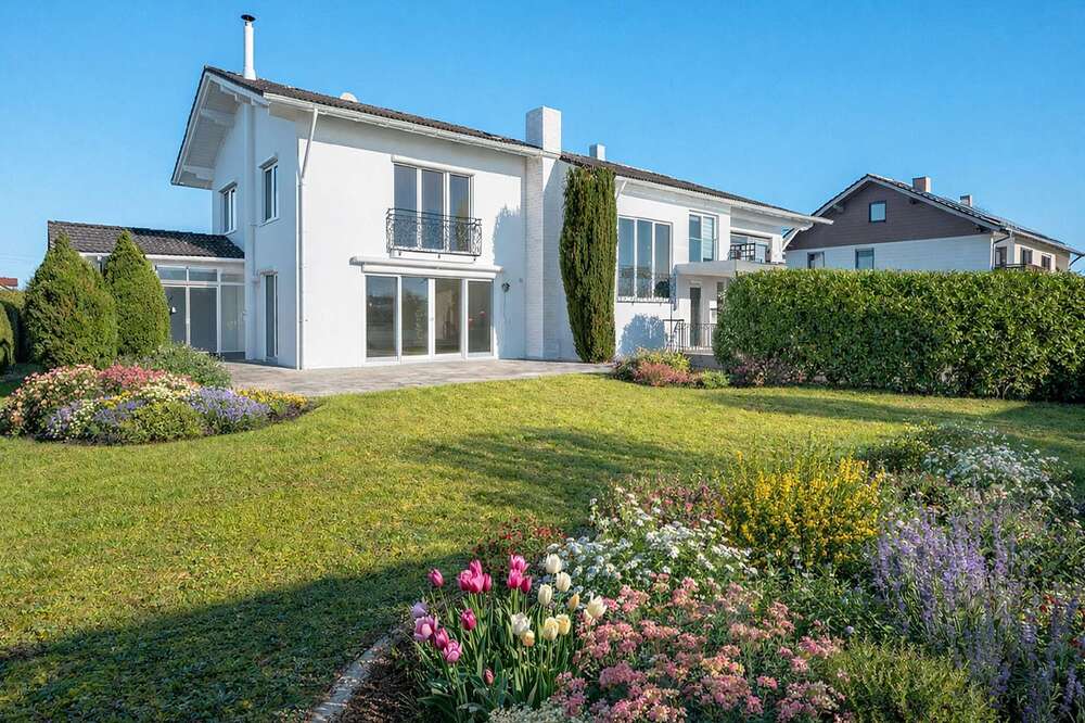 Thumbnail-Haus zum Kaufen in Raisting 1.790.000,00 € 306 m²