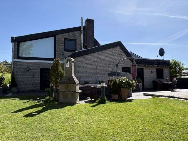 Thumbnail-Haus zum Kaufen in Wunstorf Steinhude 648.000,00 € 220 m²