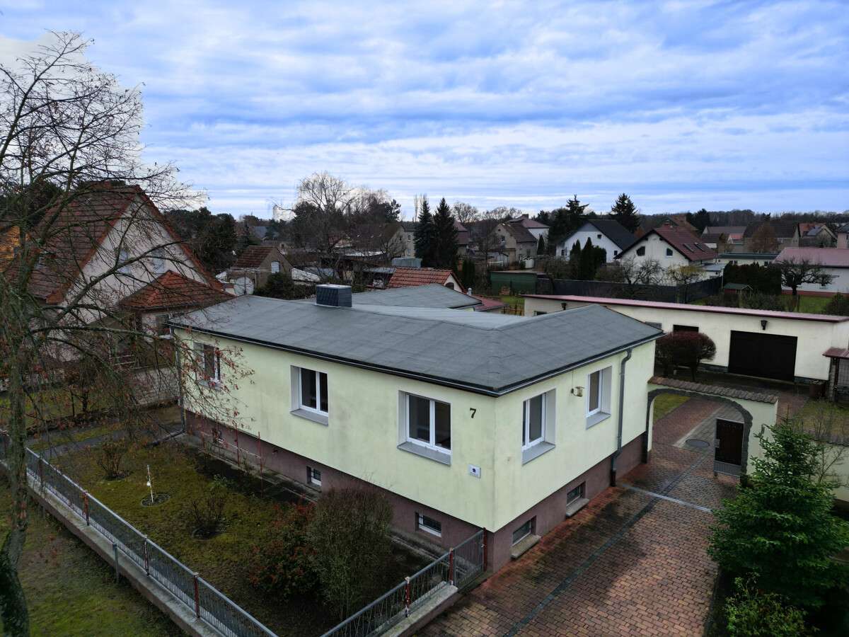 Thumbnail-Haus zum Kaufen in Am Mellensee 320.000,00 € 110 m²
