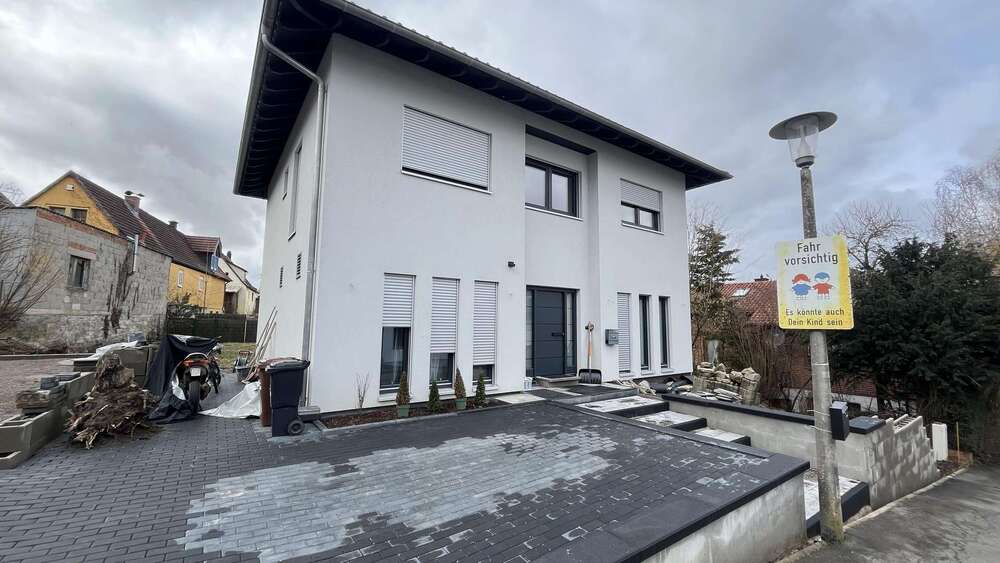 Thumbnail-Haus zum Kaufen in Reichenberg 639.000,00 € 162 m²