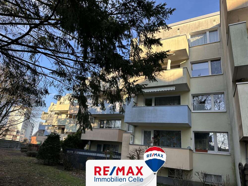 Thumbnail-Wohnung zum Kaufen in Celle 125.000,00 € 72 m²