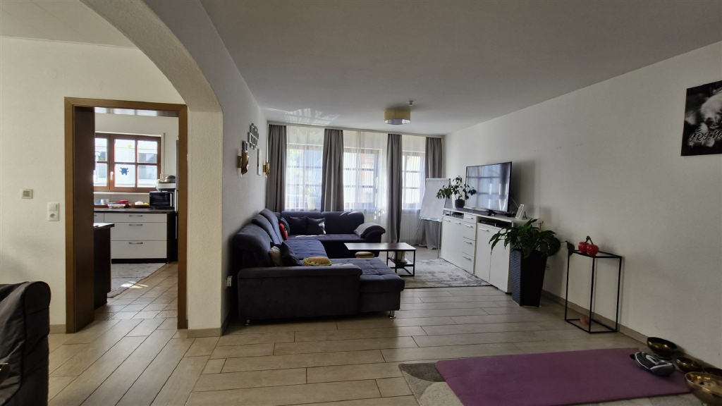 Thumbnail-Haus zum Kaufen in Röttingen 290.000,00 € 110 m²