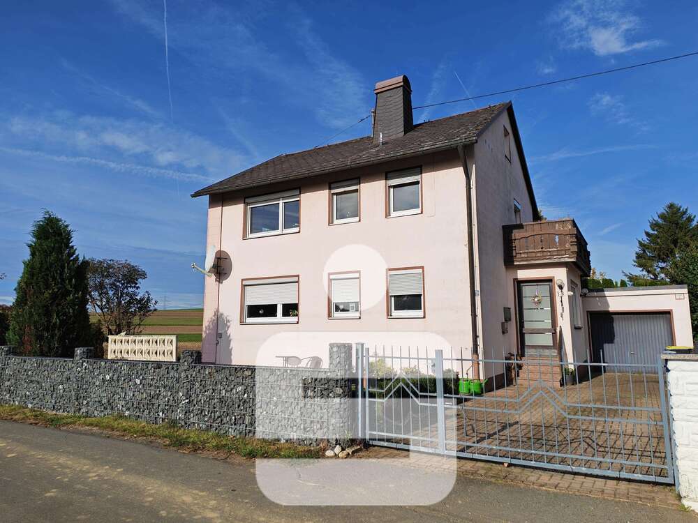 Thumbnail-Haus zum Kaufen in Münchberg 135.000,00 € 112 m²