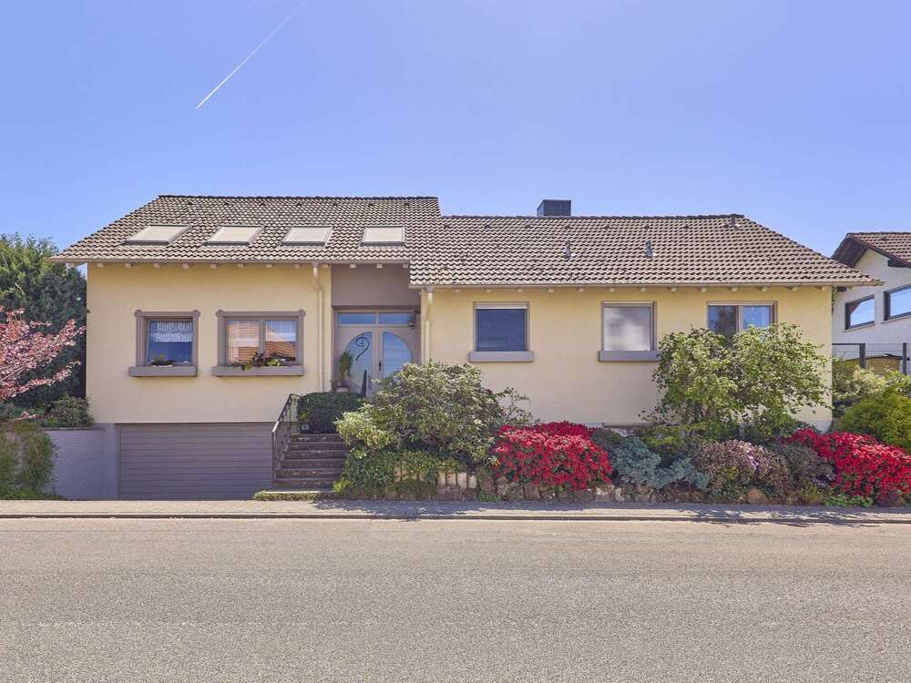 Thumbnail-Haus zum Kaufen in Stelzenberg 545.000,00 € 270 m²