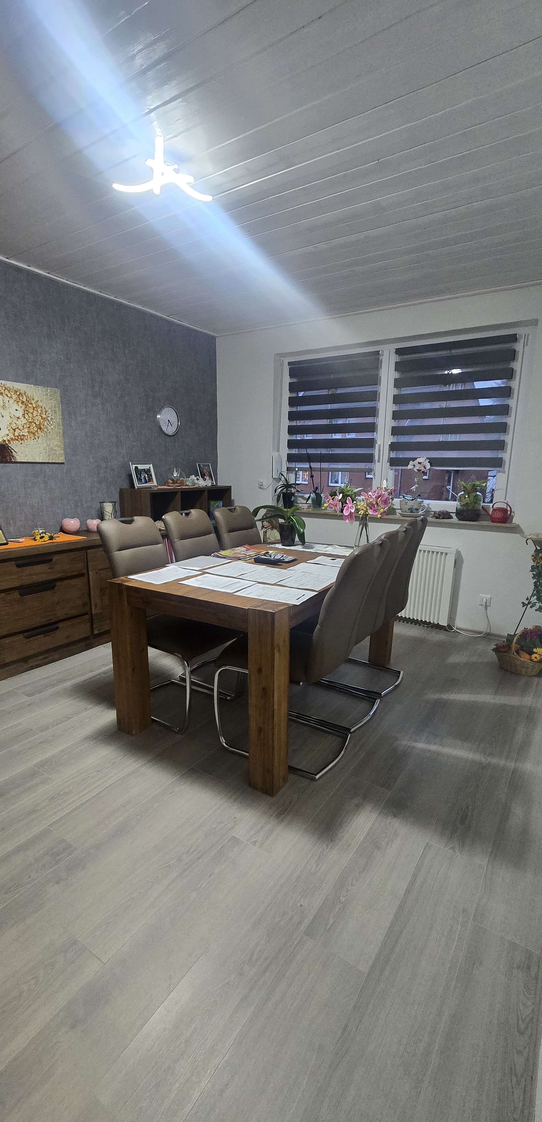 Thumbnail-Wohnung zum Kaufen in Eschweiler 195.000,00 € 107 m²