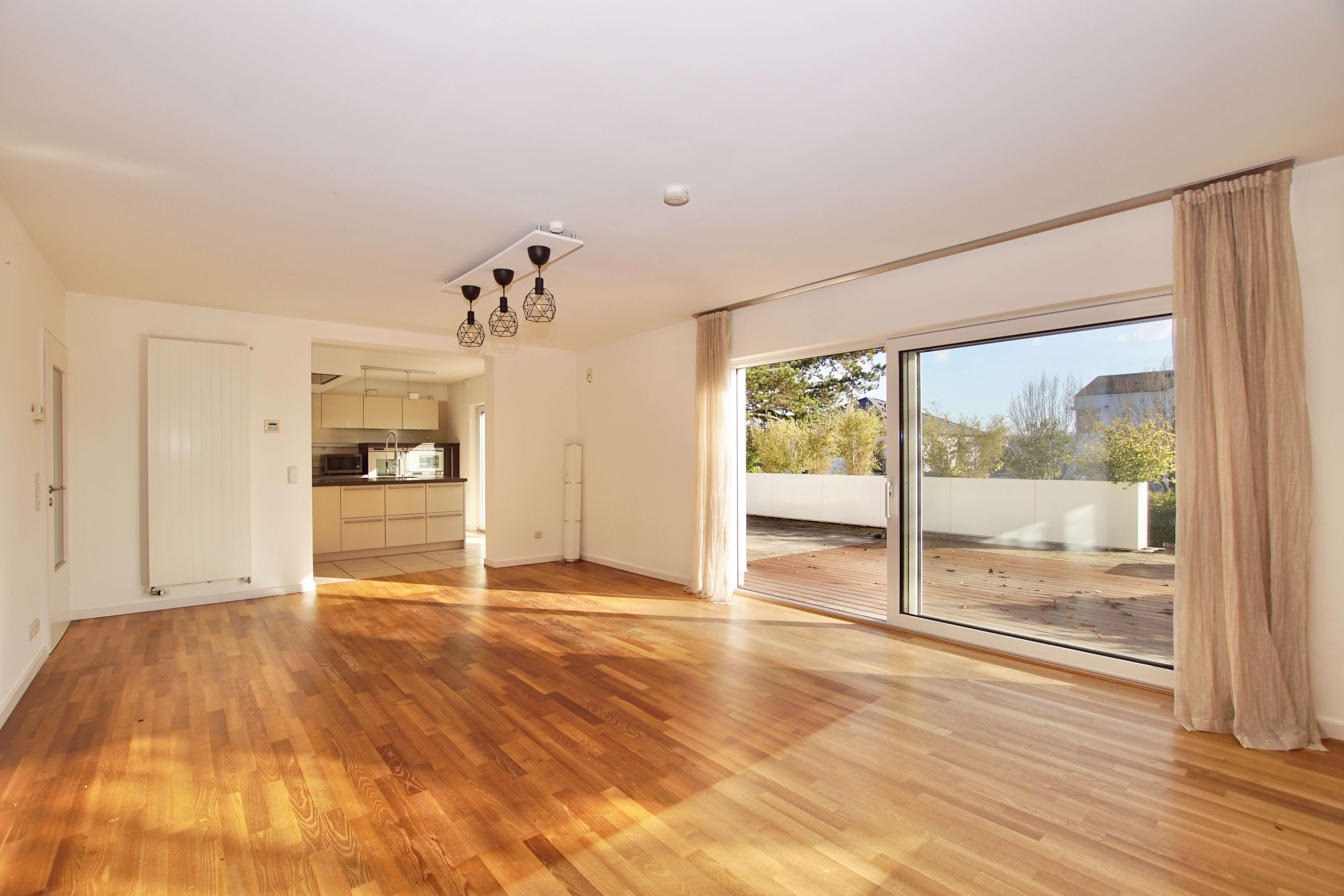 Thumbnail-Haus zum Kaufen in Wiesbaden 1.690.000,00 € 220 m²