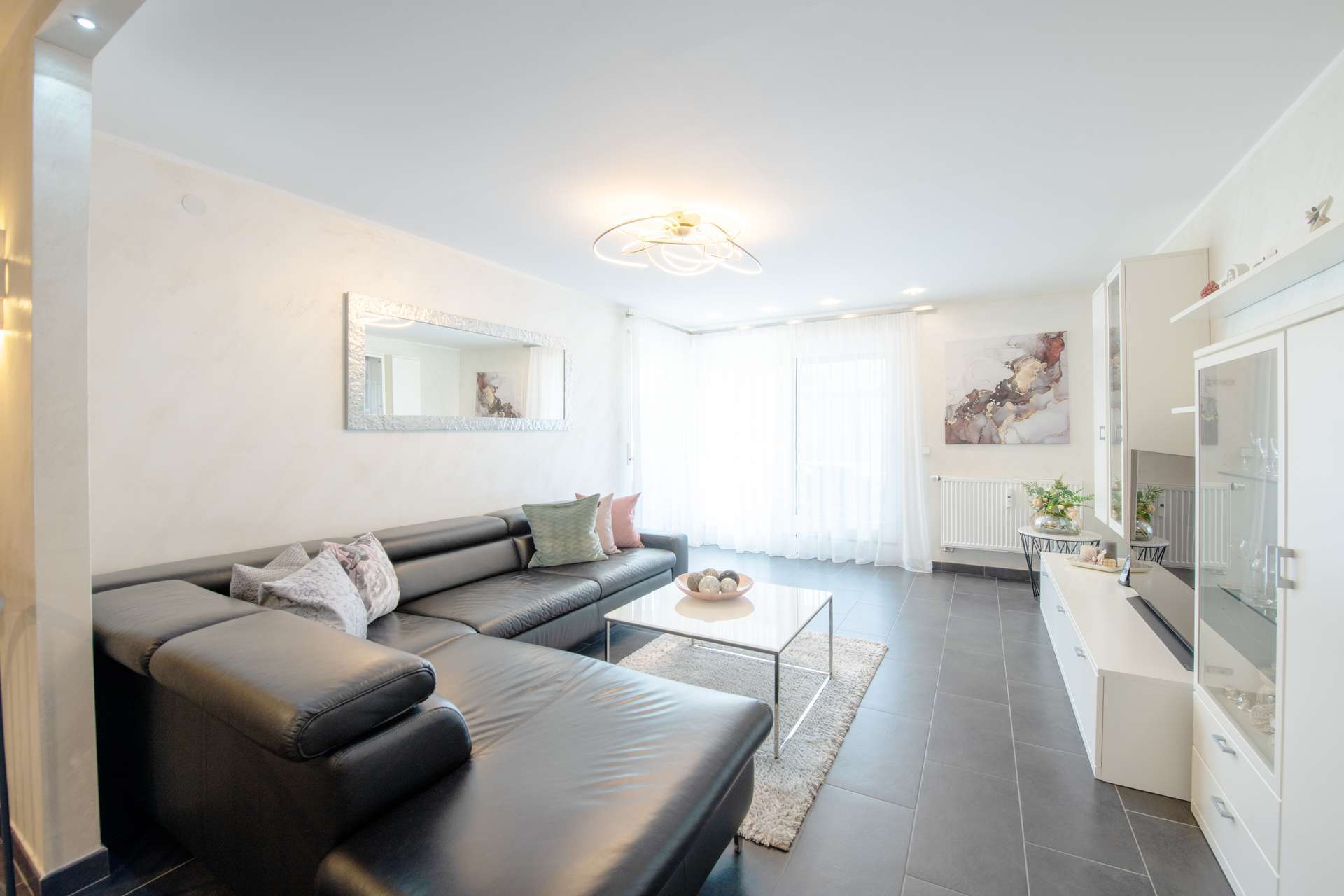 Thumbnail-Wohnung zum Kaufen in Holzgerlingen 495.000,00 € 106 m²