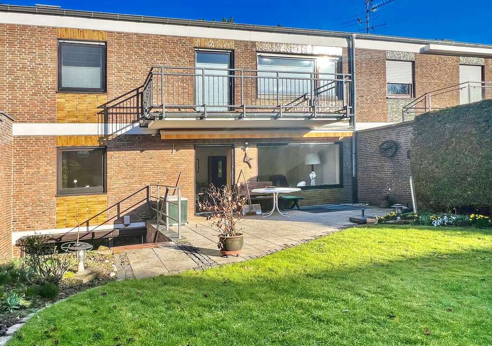 Thumbnail-Haus zum Kaufen in Neuss 650.000,00 € 211 m²