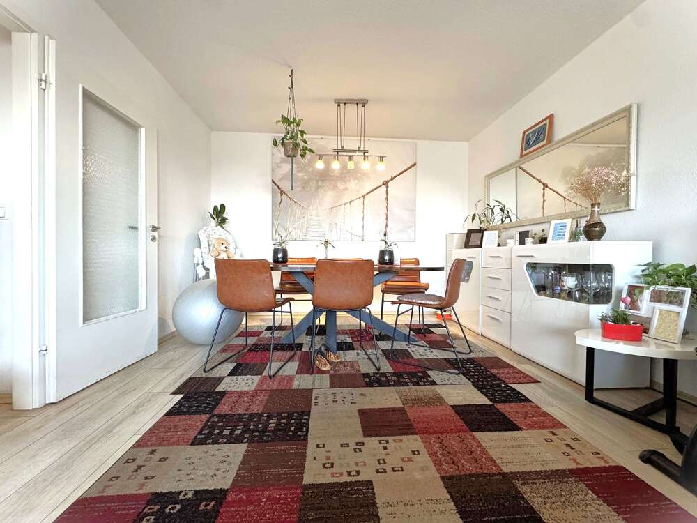 Thumbnail-Wohnung zum Kaufen in Köln 215.000,00 € 66 m²