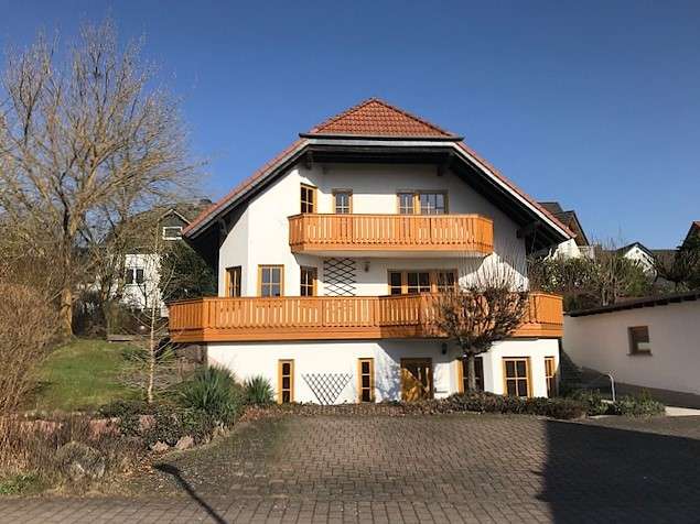 Thumbnail-Haus zum Kaufen in Gückingen 590.000,00 € 240 m²