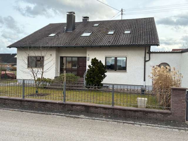 Thumbnail-Wohnung zum Mieten in Offingen 1.100,00 € 130 m²