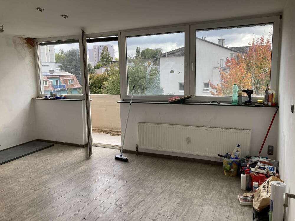 Thumbnail-Wohnung zum Kaufen in Frankfurt am Main 190.000,00 € 54 m²