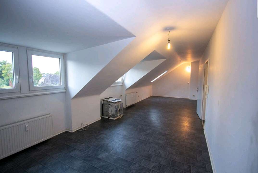 Thumbnail-Wohnung zum Kaufen in Mönchengladbach 79.000,00 € 47 m²