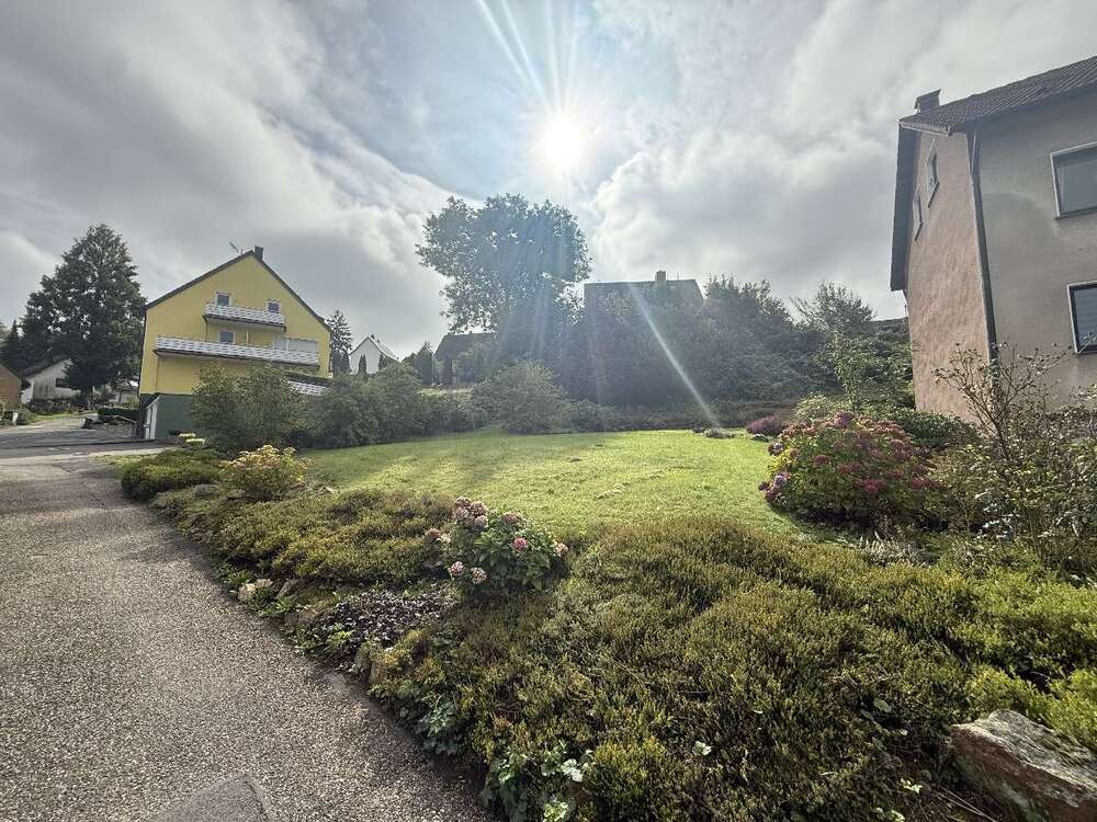 Thumbnail-Grundstück zu verkaufen in Solingen 200.000,00 € 494 m²