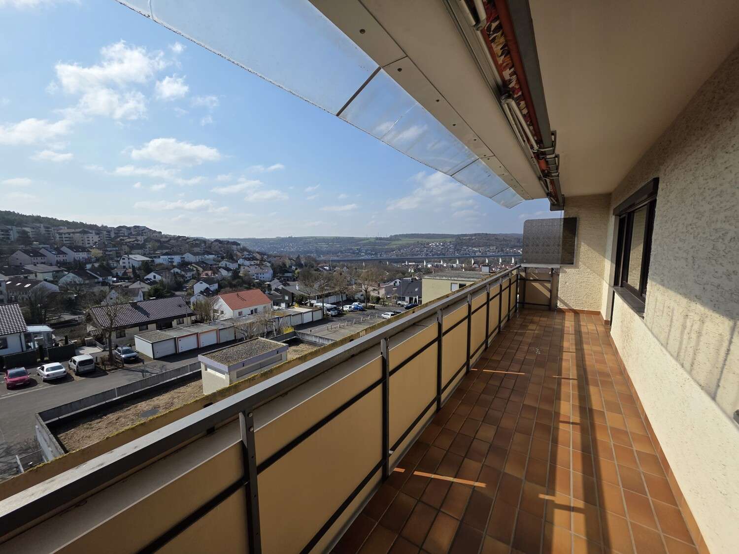 Thumbnail-Wohnung zum Kaufen in Veitshöchheim 235.000,00 € 92 m²