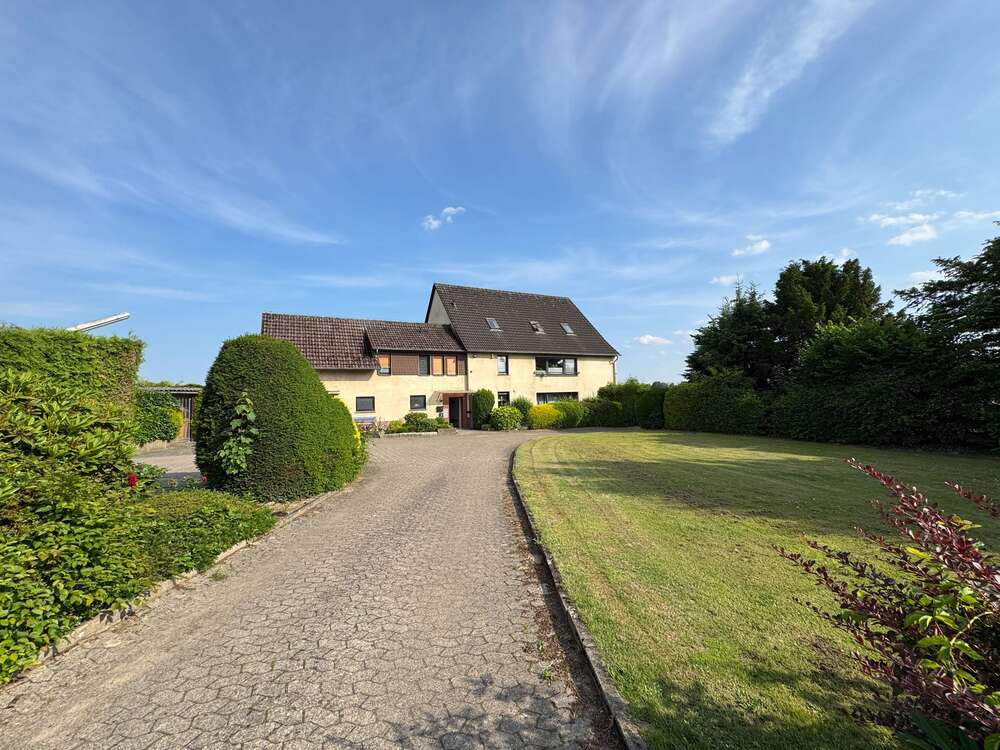 Thumbnail-Haus zum Kaufen in Bad Salzuflen 399.000,00 € 330 m²