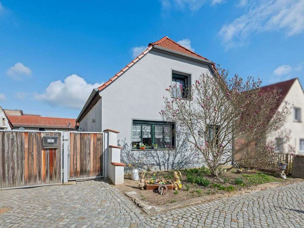 Thumbnail-Haus zum Kaufen in Luckau 298.000,00 € 239 m²