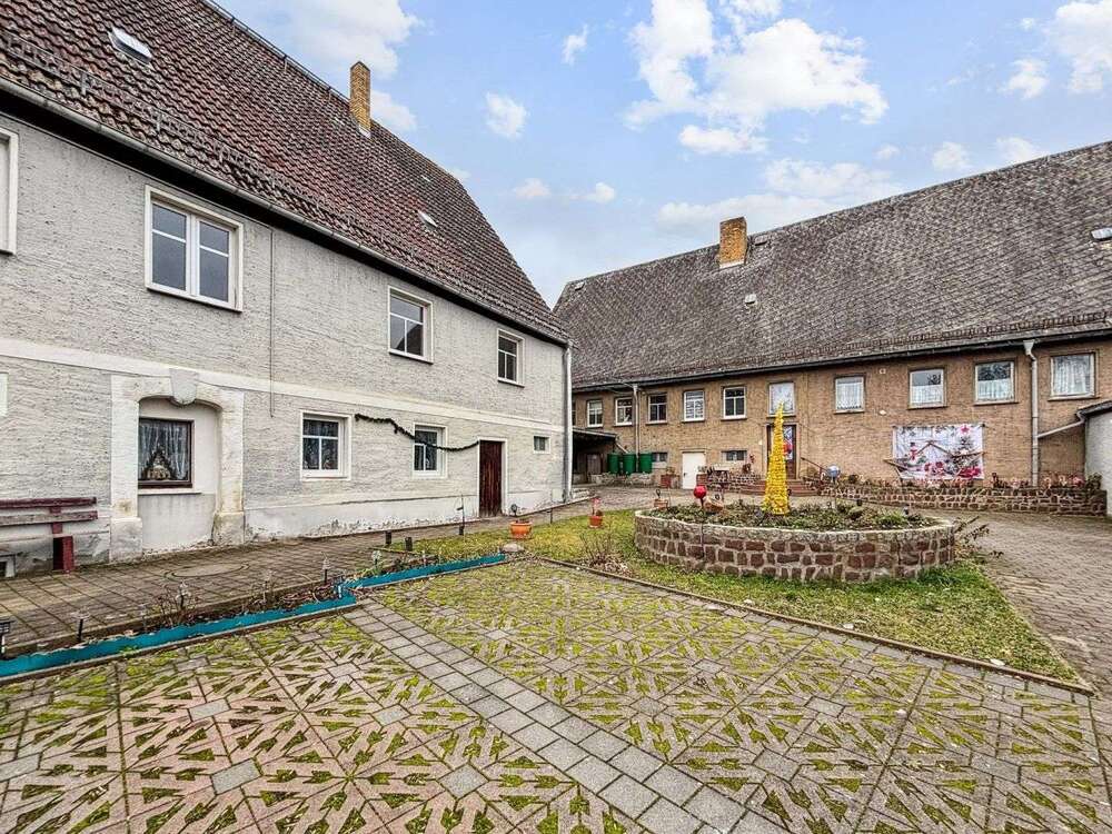 Thumbnail-Haus zum Kaufen in Mügeln 159.000,00 € 548.04 m²