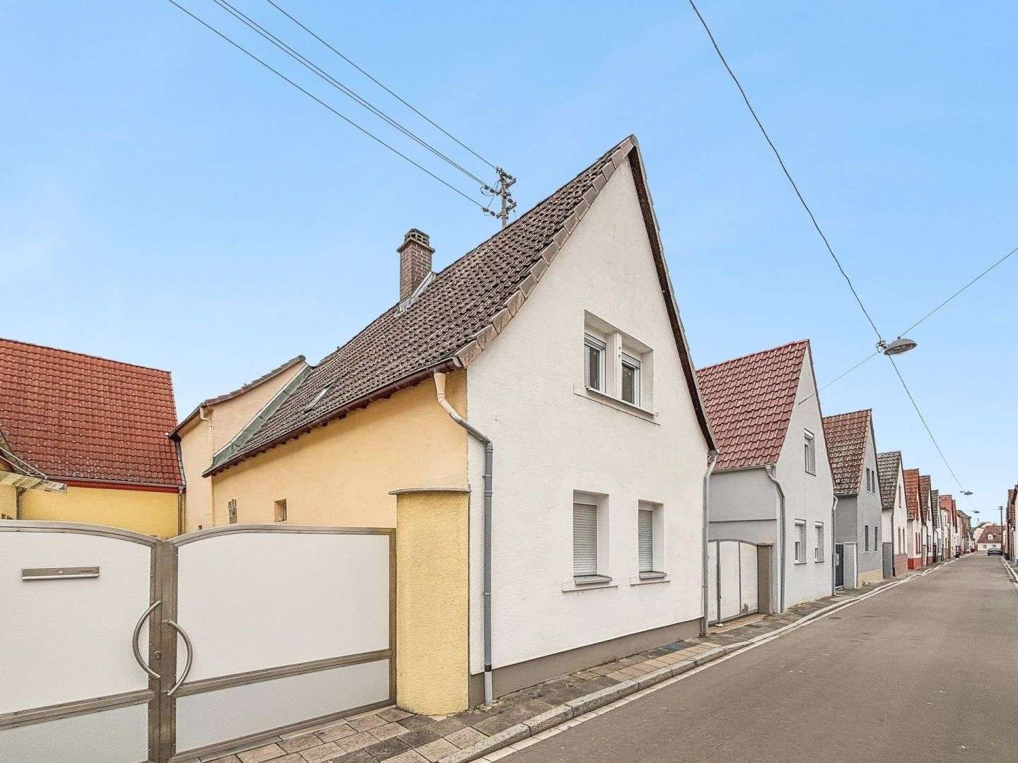 Thumbnail-Haus zum Kaufen in Ludwigshafen am Rhein 357.000,00 € 209.33 m²