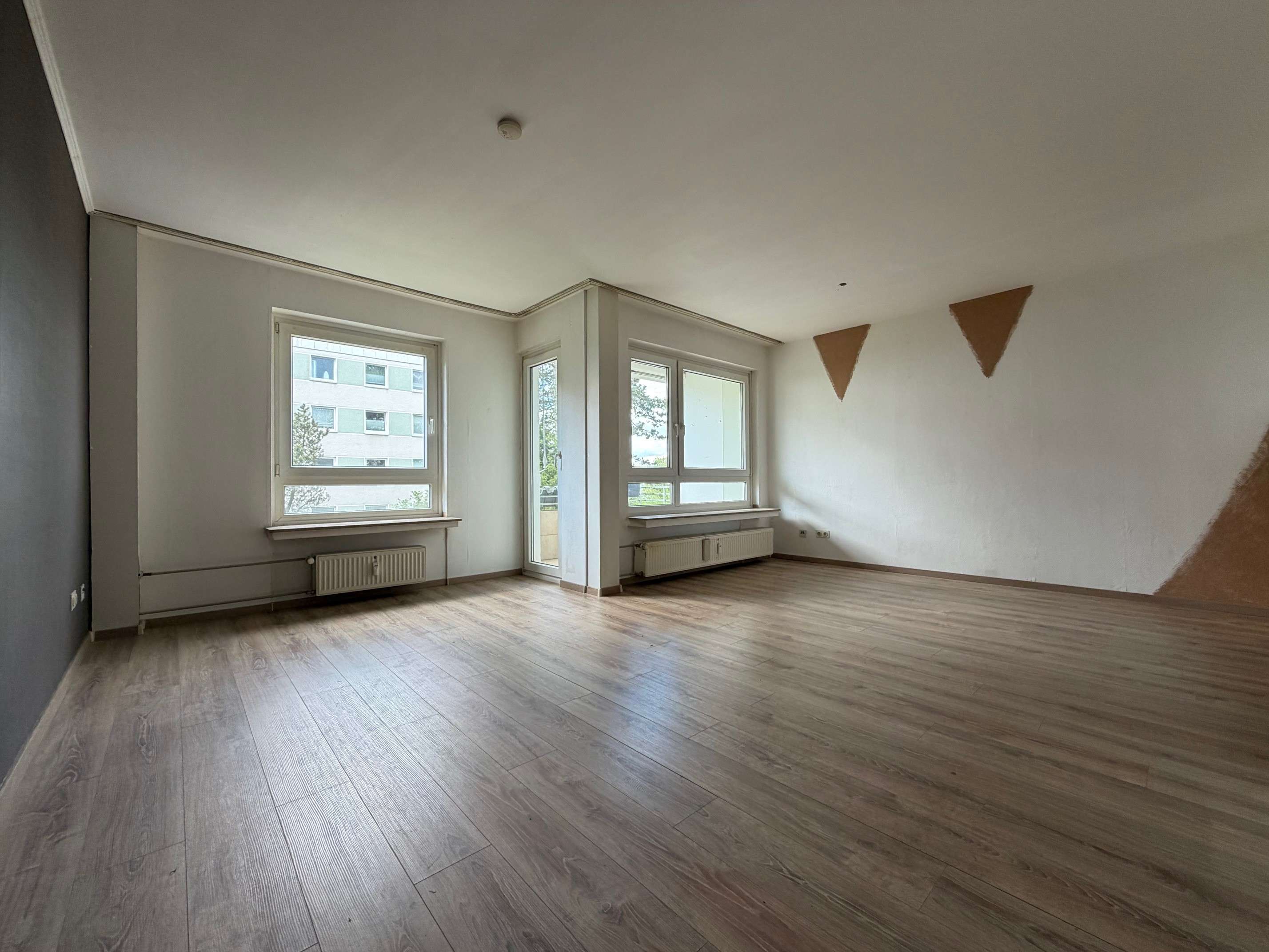 Thumbnail-Wohnung zum Kaufen in Velbert 140.000,00 € 61.57 m²