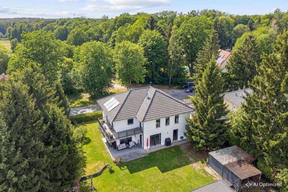 Thumbnail-Haus zum Kaufen in Hohen Neuendorf 1.250.000,00 € 207 m²