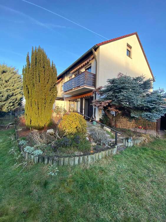 Thumbnail-Haus zum Kaufen in Nürnberg 330.000,00 € 113 m²